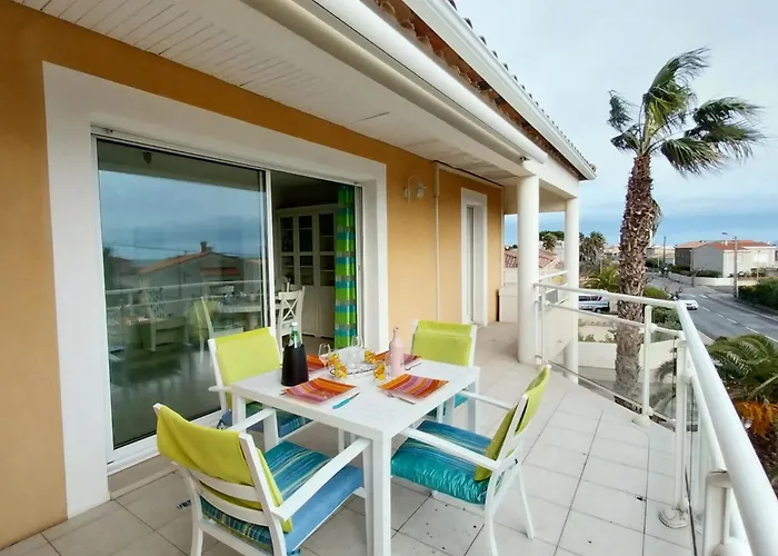 T3, Climatise, Parking דירה